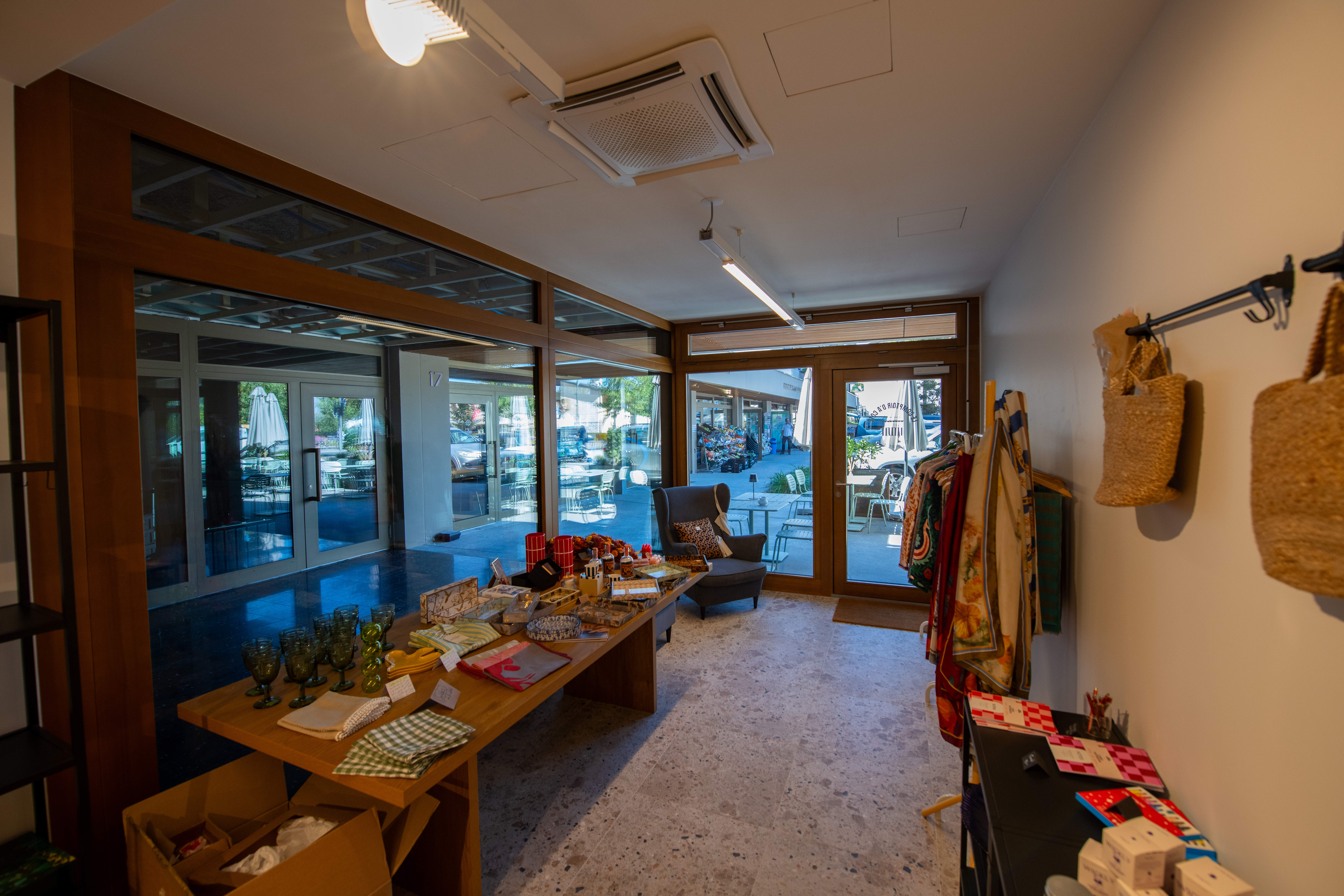 http://Logo%20Item